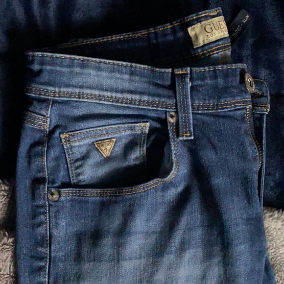 Guess men’s jeans - Picture 2 of 3